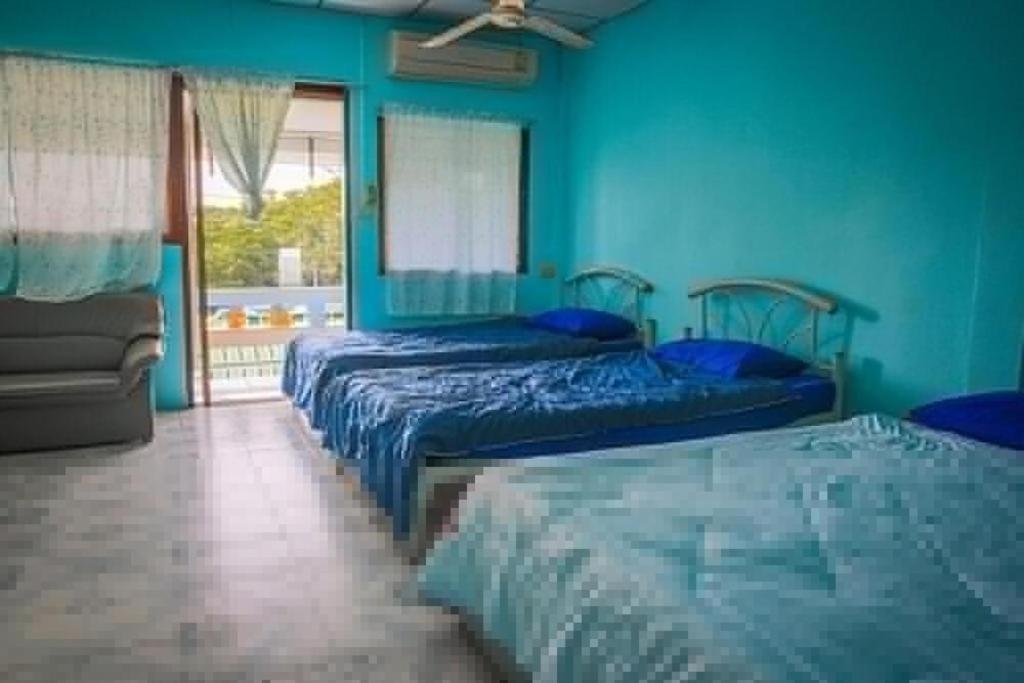 Rimtalay Resort Koh Si Chang Ngoại thất bức ảnh
