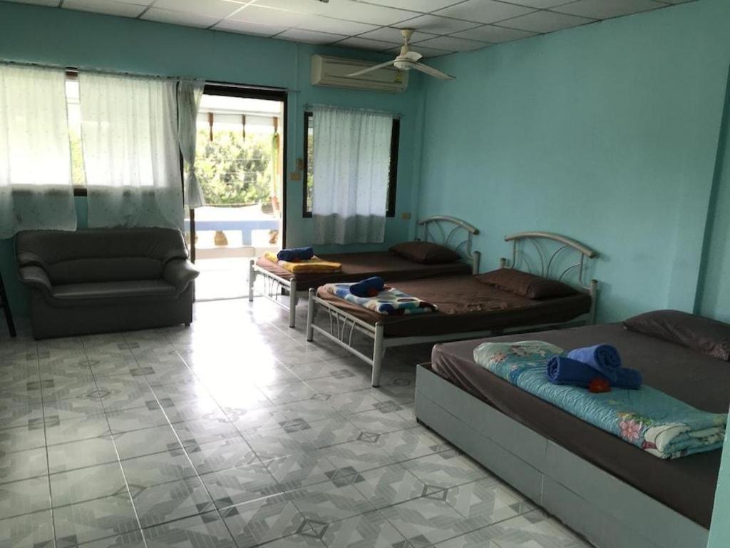 Rimtalay Resort Koh Si Chang Ngoại thất bức ảnh