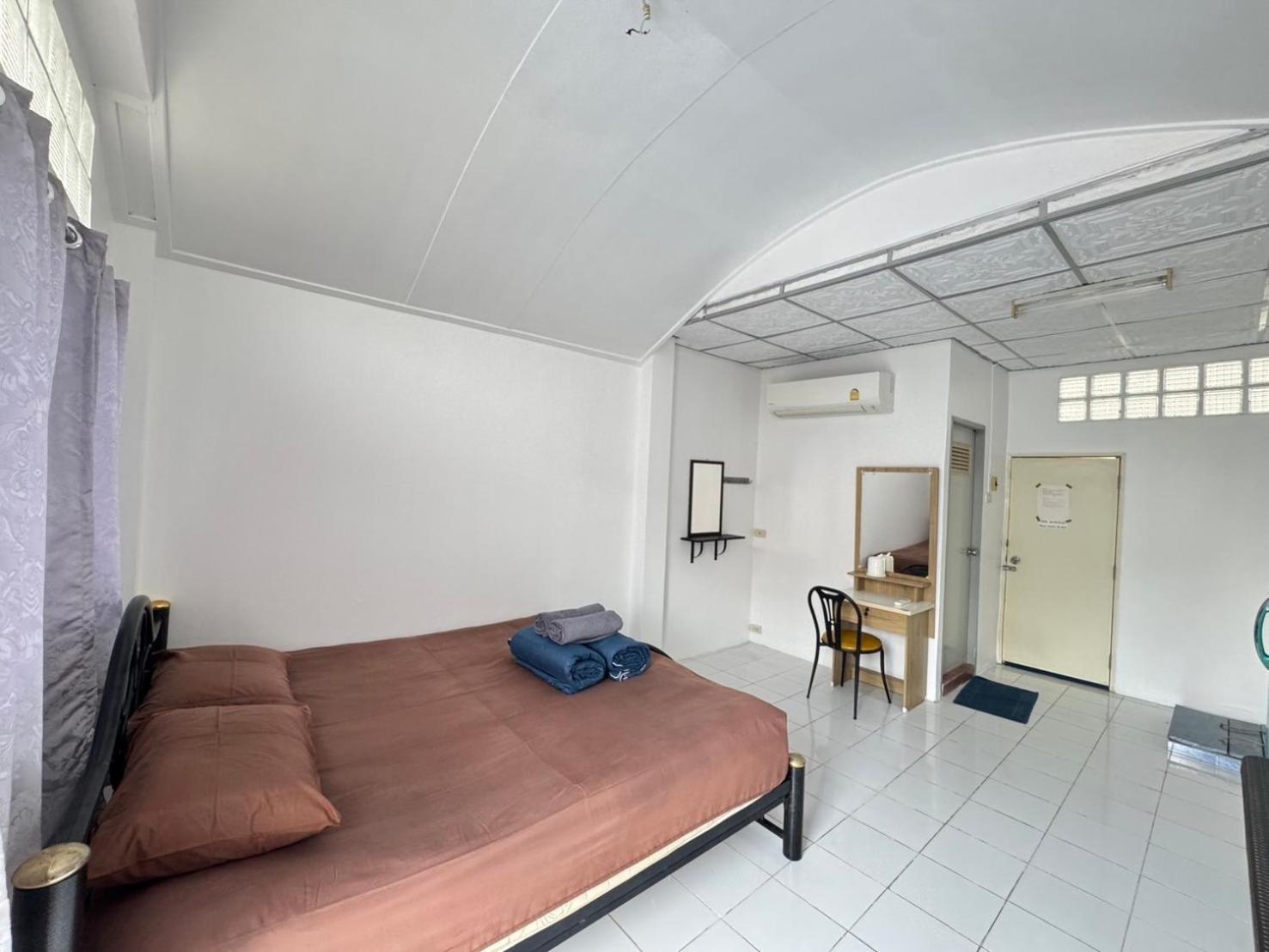Rimtalay Resort Koh Si Chang Ngoại thất bức ảnh