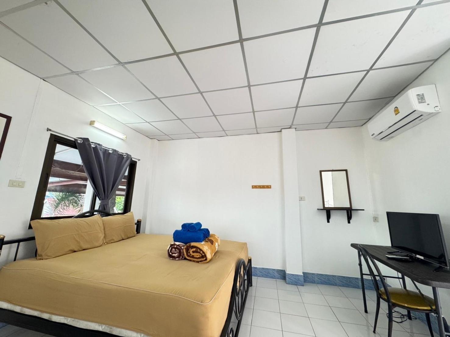Rimtalay Resort Koh Si Chang Ngoại thất bức ảnh