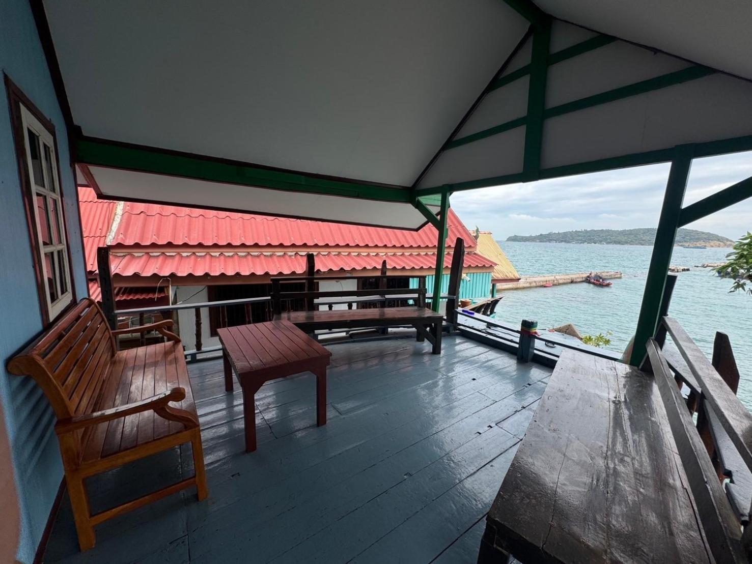 Rimtalay Resort Koh Si Chang Ngoại thất bức ảnh